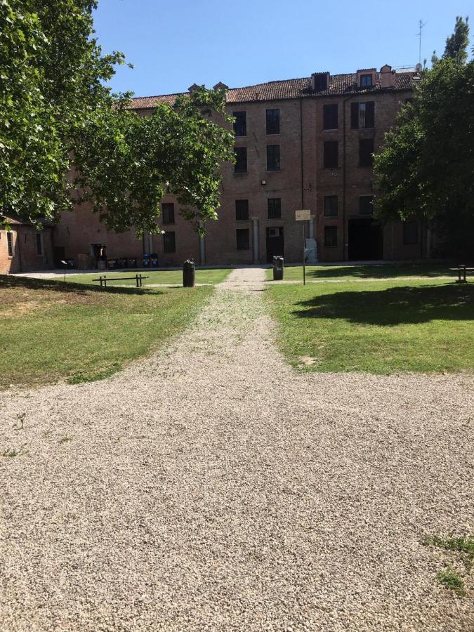 Casa Duchesse Al Castello Διαμέρισμα Φεράρα Εξωτερικό φωτογραφία